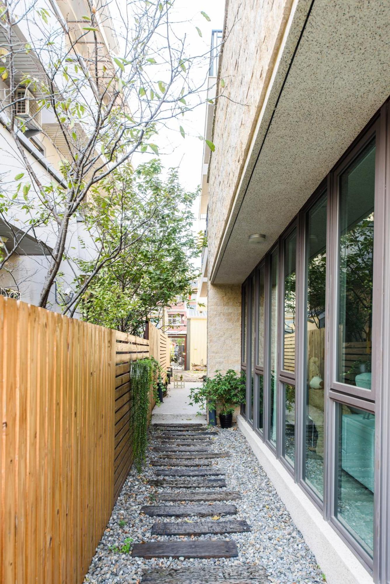 Apartamento Rainbow Field House Jiji Exterior foto