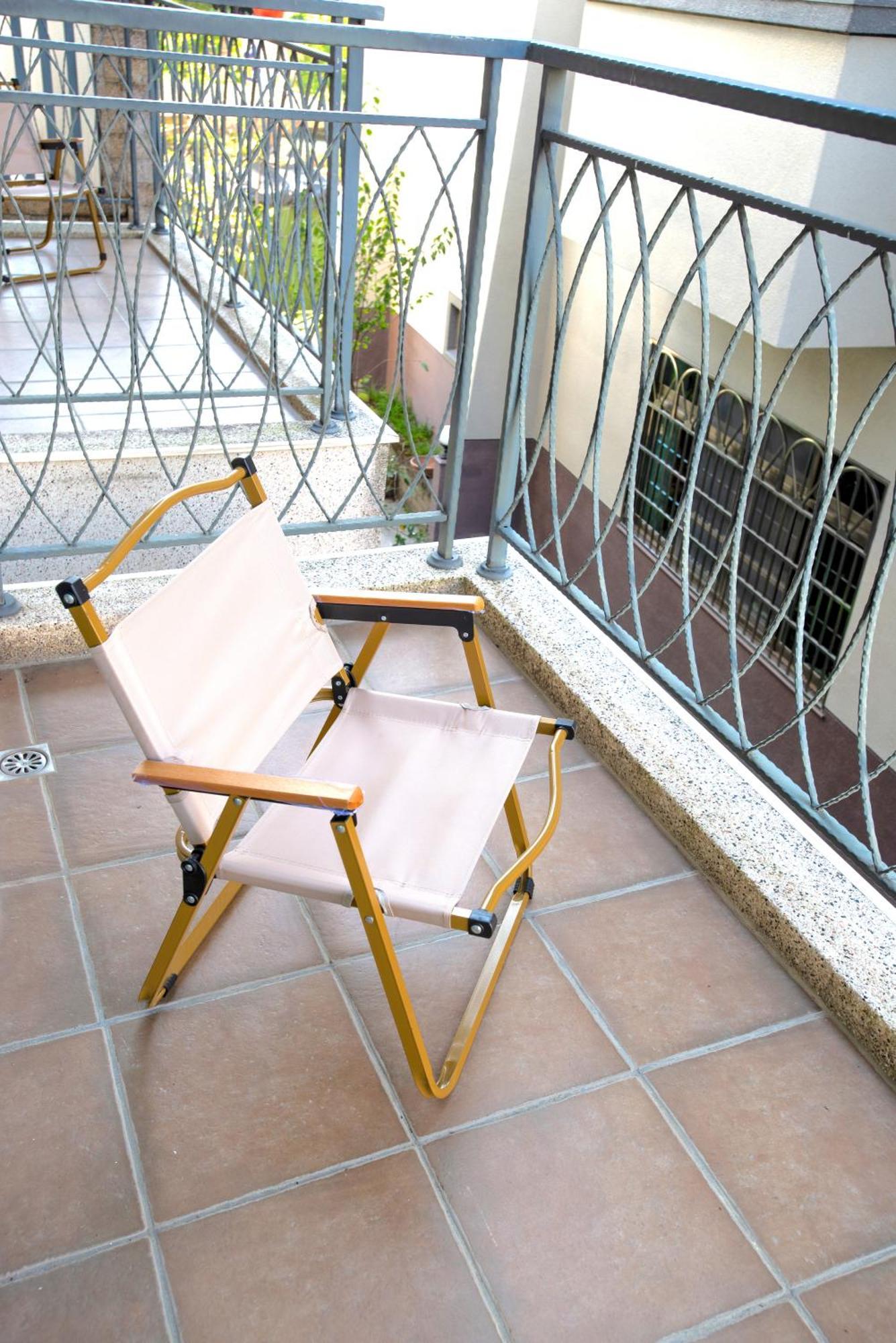 Apartamento Rainbow Field House Jiji Exterior foto