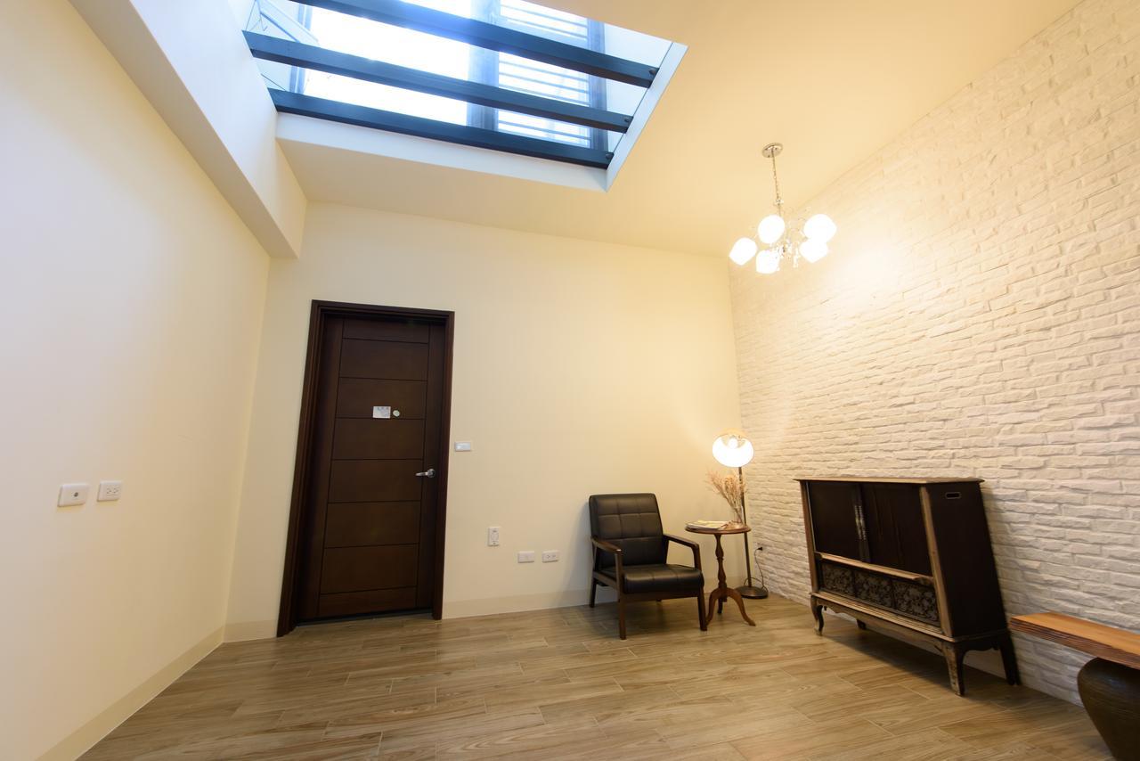 Apartamento Rainbow Field House Jiji Exterior foto